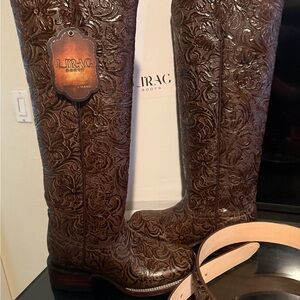 Lirac Embossed Brown Leather boots